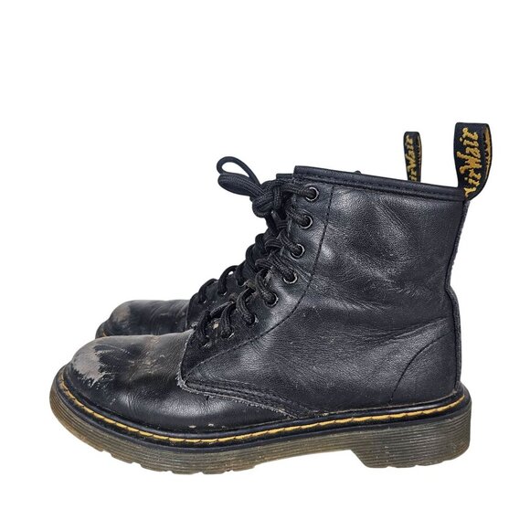 Dr. Martens Black Leather Lace-Up Kids Boots Distressed Condition #1460 J Size 2 - Picture 3 of 10